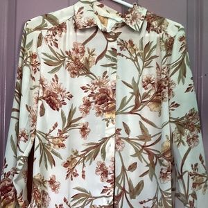 H&M floral blouse